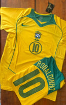 Seleção Brasileira Retrô Ronaldinho 2006