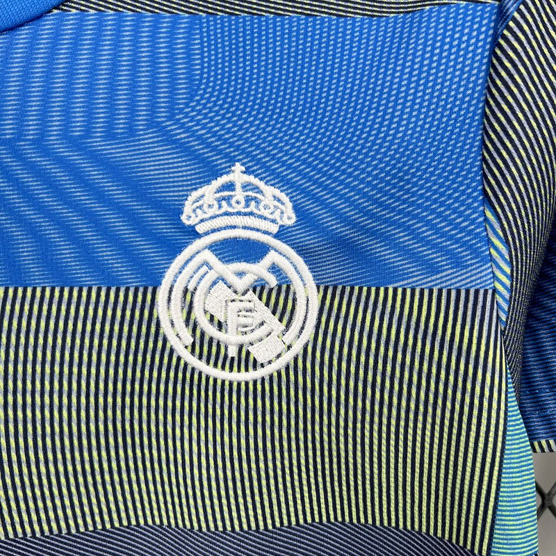 Kit Infantil Real Madrid Pré-Jogo 25/26